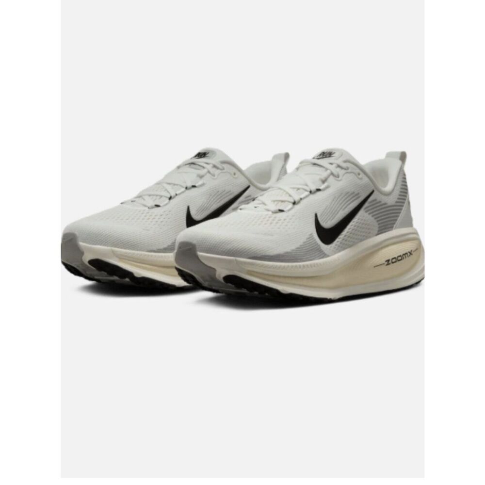 Nike Men's Vomero 18 Summit White/Coconut Milk HM6803-101 Mens 13 US 47.5 EUR